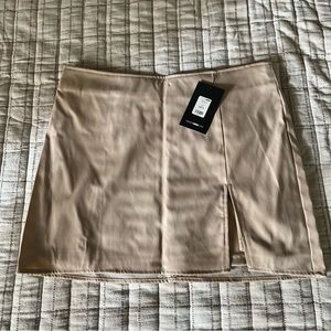 Fashion Nova pleather mini skirt. NWT XL